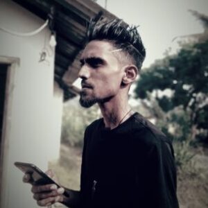 Profile photo of AloneCaxper