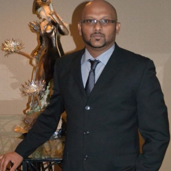 Profile photo of Sebastian Roshan
