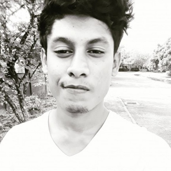 Profile photo of shiraj lokuwella