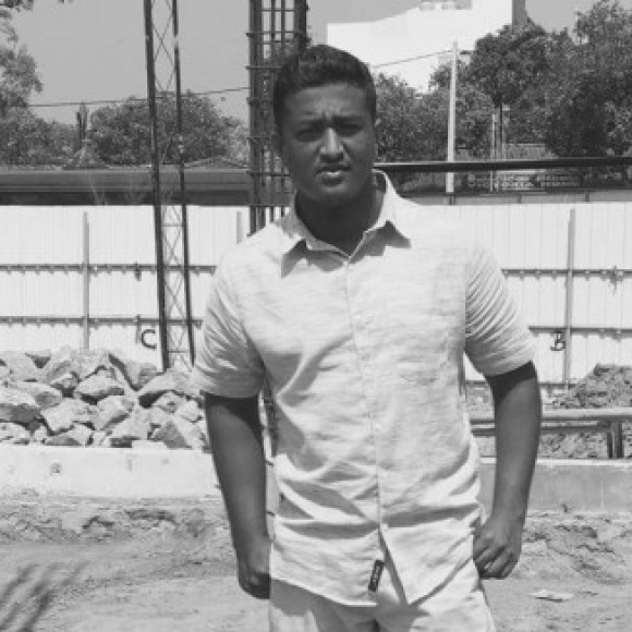 Profile photo of tharindu