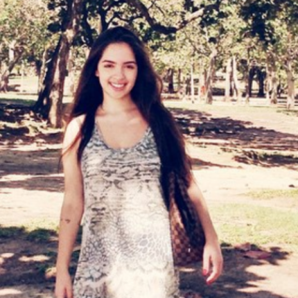 Profile picture of Ayomi Siriwardana