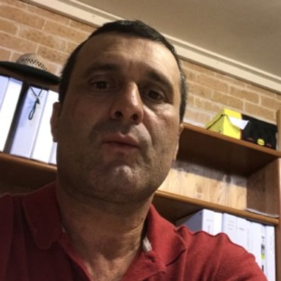 Profile picture of Aaron