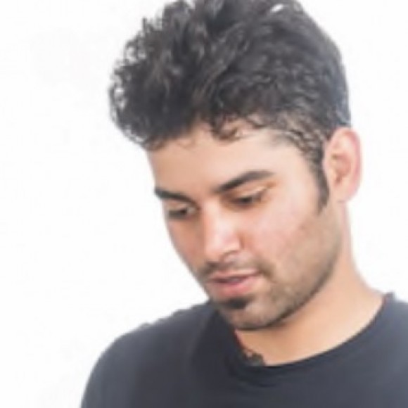 Profile picture of Vikash Suren