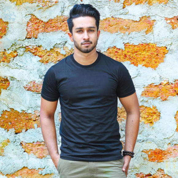 Profile picture of Shanuka