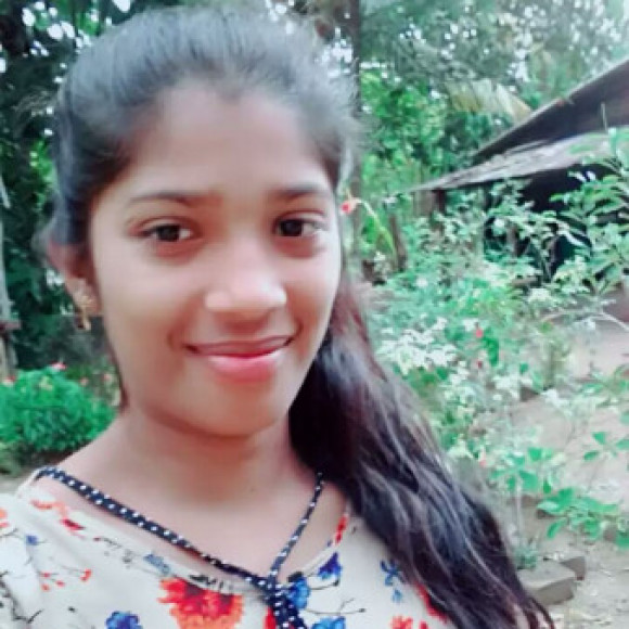 Profile picture of ashani sadamali