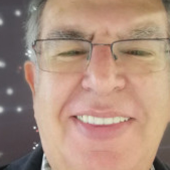 Profile photo of Tom