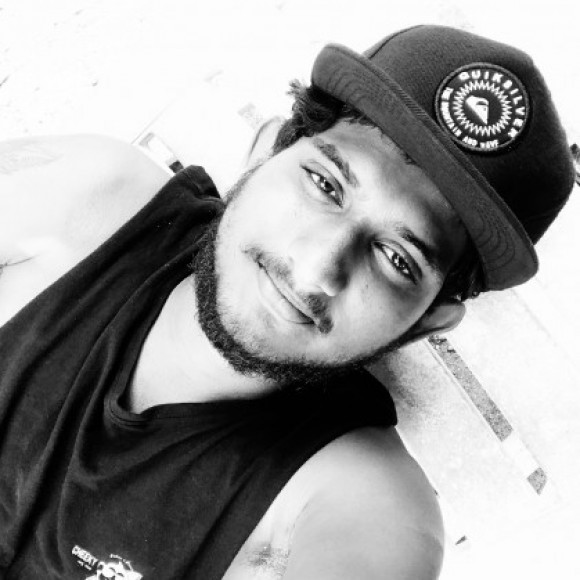 Profile picture of ruchi998