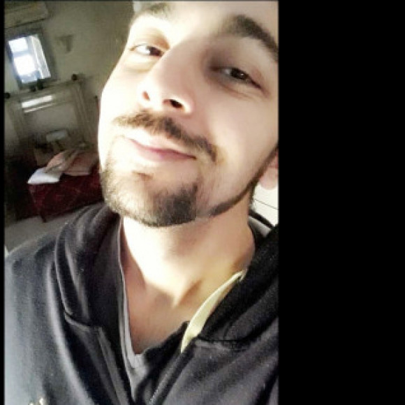 Profile picture of Hasan