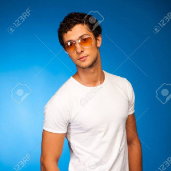 Profile picture of nik