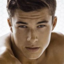 Profile photo of Nicha757