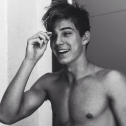 Profile picture of Niroshfernando