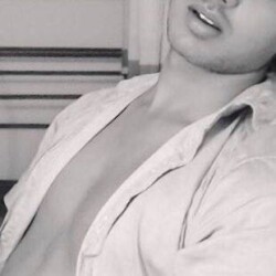 Profile photo of Youngexx