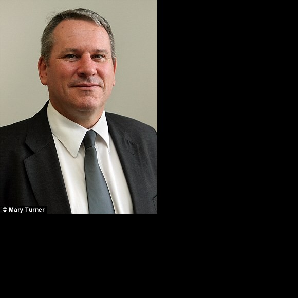 Profile photo of Helton Micheal