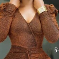 Profile photo of queen