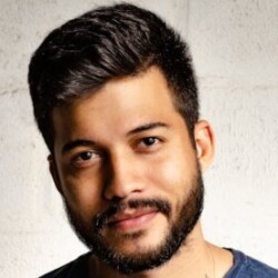 Profile photo of Alex Ariyan