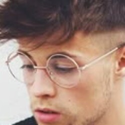 Profile picture of lionel