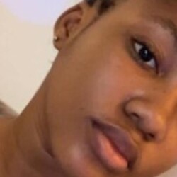 Profile photo of favour Smith