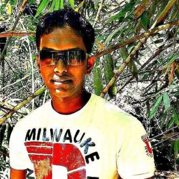 Profile photo of Suresh Madhushanka