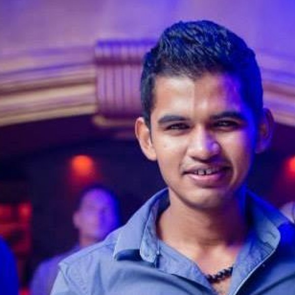 Profile picture of Nimesh