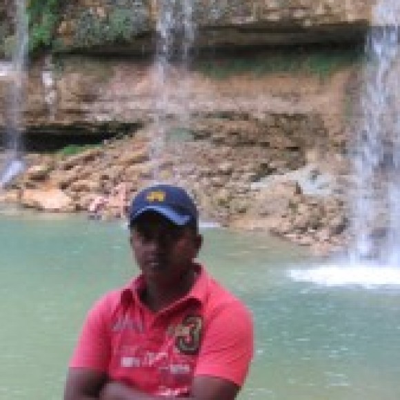 Profile photo of isuru