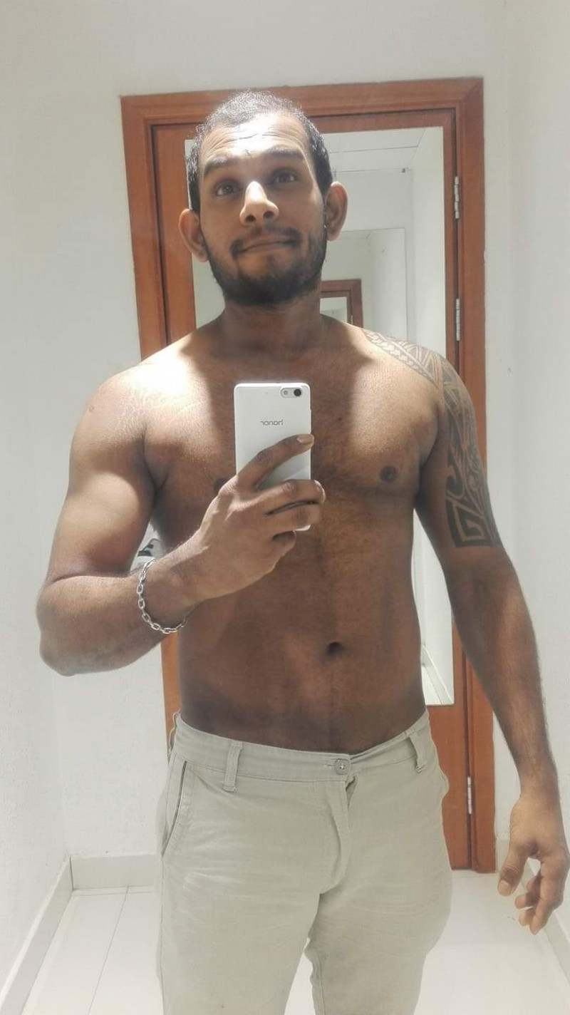 received_2692689447483562-2